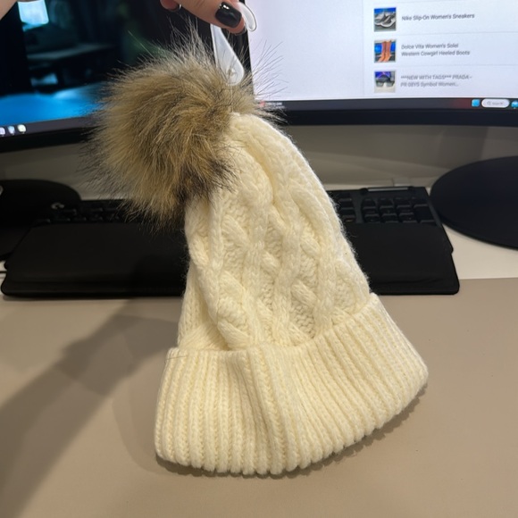 Abercrombie & Fitch Accessories - ***NEW WITH TAG*** Abercrombie & Fitch Women’s Beanie Hat White with Pom Pom